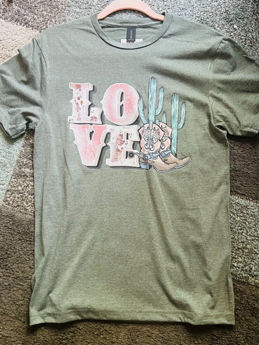 Cactus Love Graphic Tee